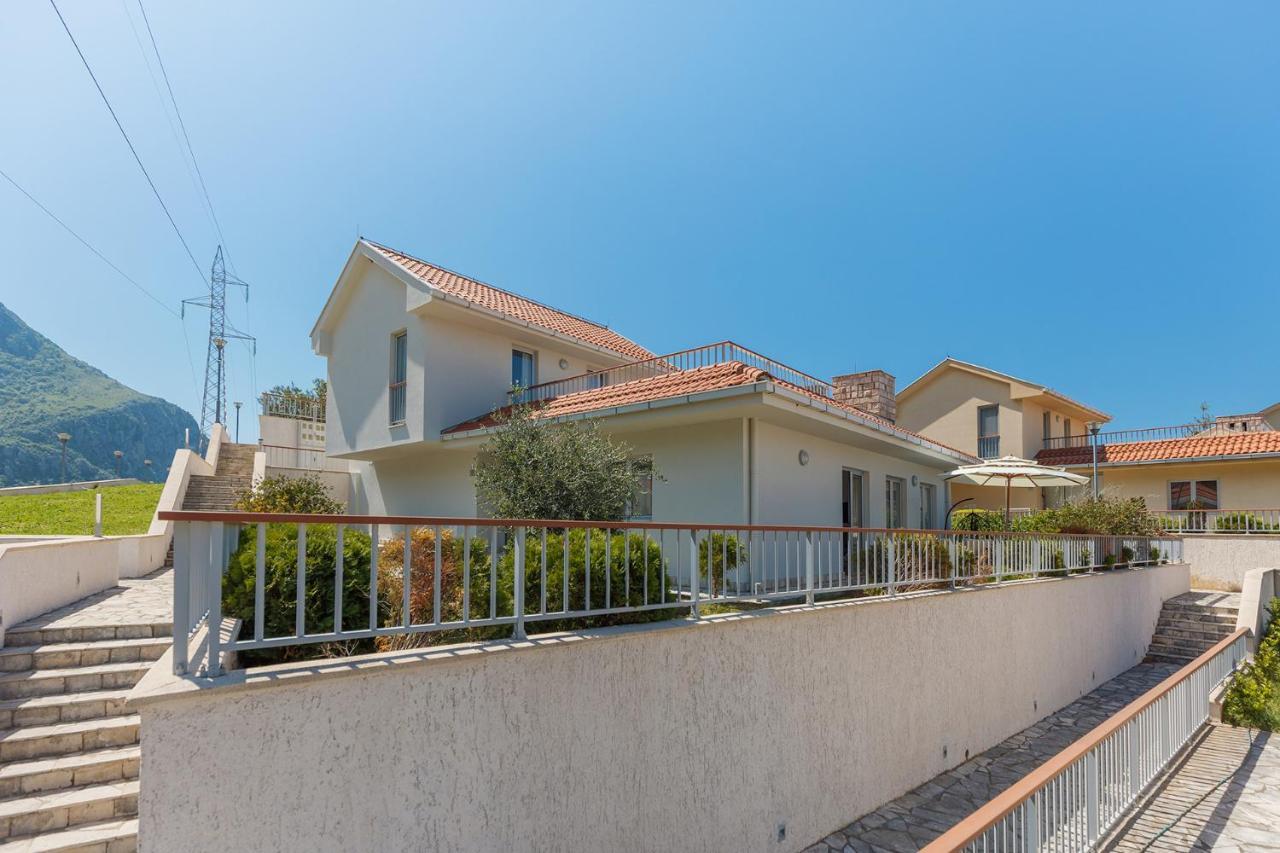 Carsko Selo Blizikuce Villa Budva Kamer foto
